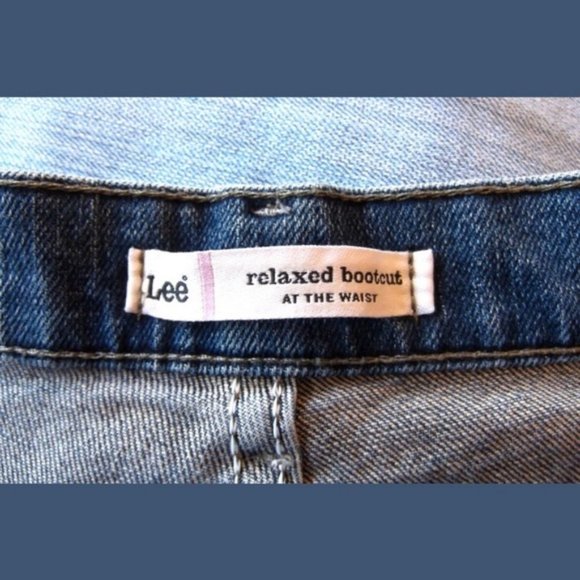 Lee Relaxed Bootcut Jeans Size 14 - Picture 7 of 8